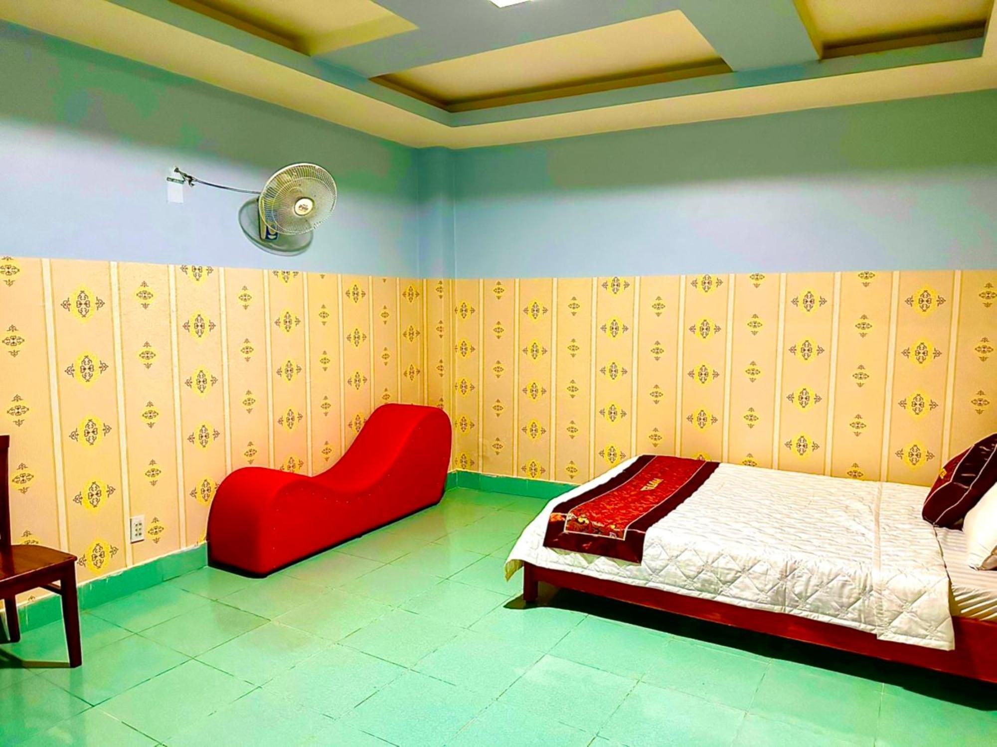 Nhu Quynh Hotel Hcm Хошимин Экстерьер фото